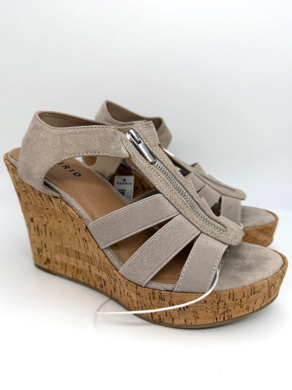 New Torrid Taupe Brown Stretch Front Zip Wedge - Size 8WW